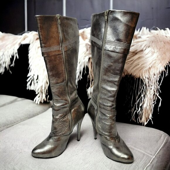 Aldo Silver Boots - Sexy High Heels - Size 7.5 (Euro 38) - Picture 1 of 9